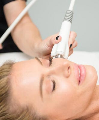 Skin-Tightening-Isabella-Mia-Skincare