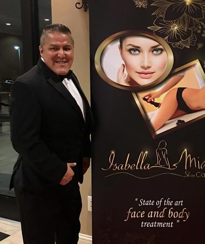 Imagen-Anthony-Owner-IsabellaMia-Skincare
